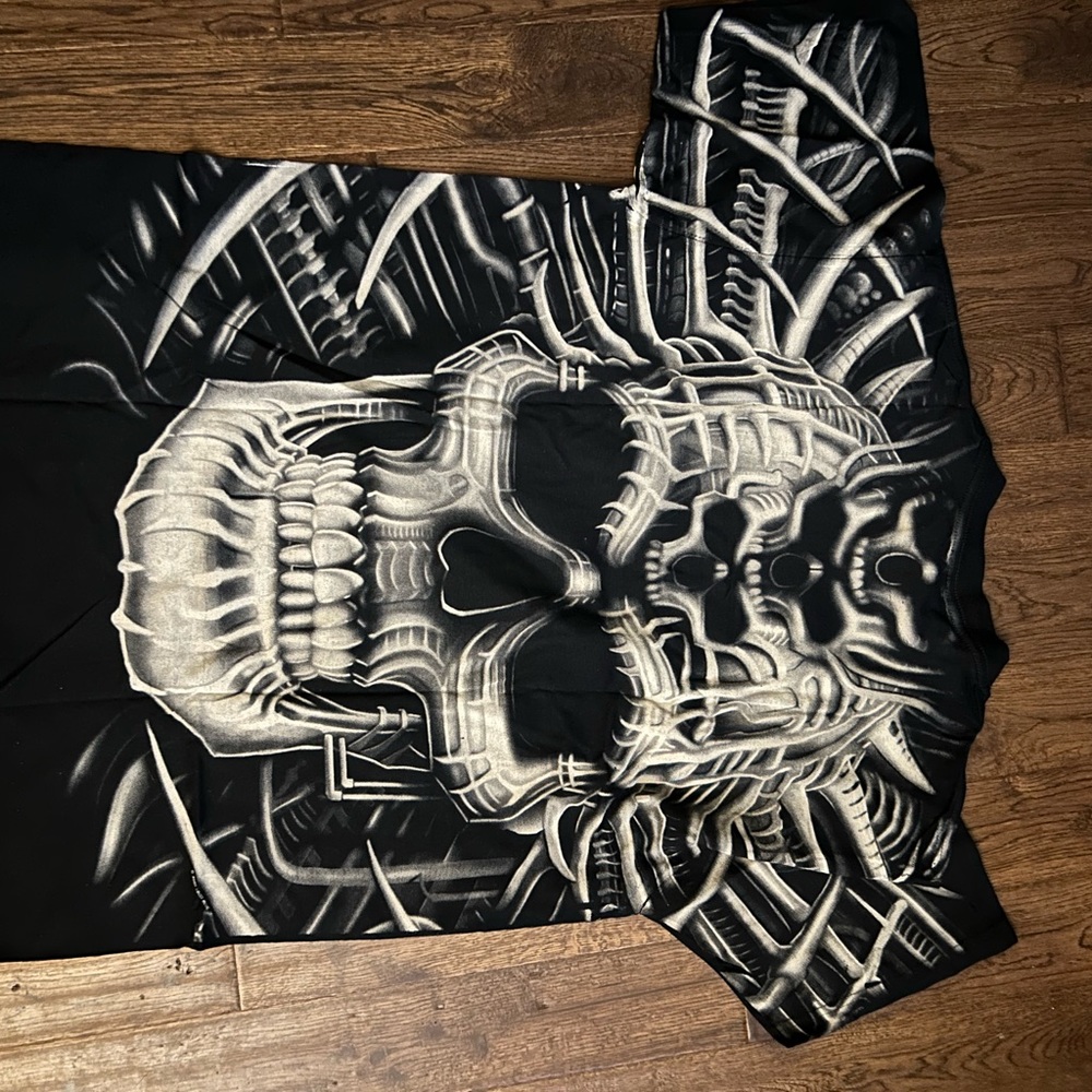 Skullbone shirts